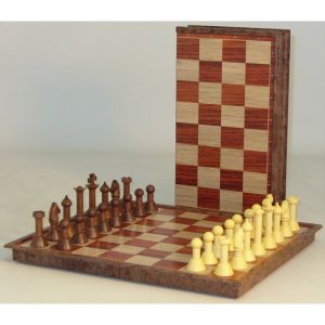 Woody Magnetic Chess Set